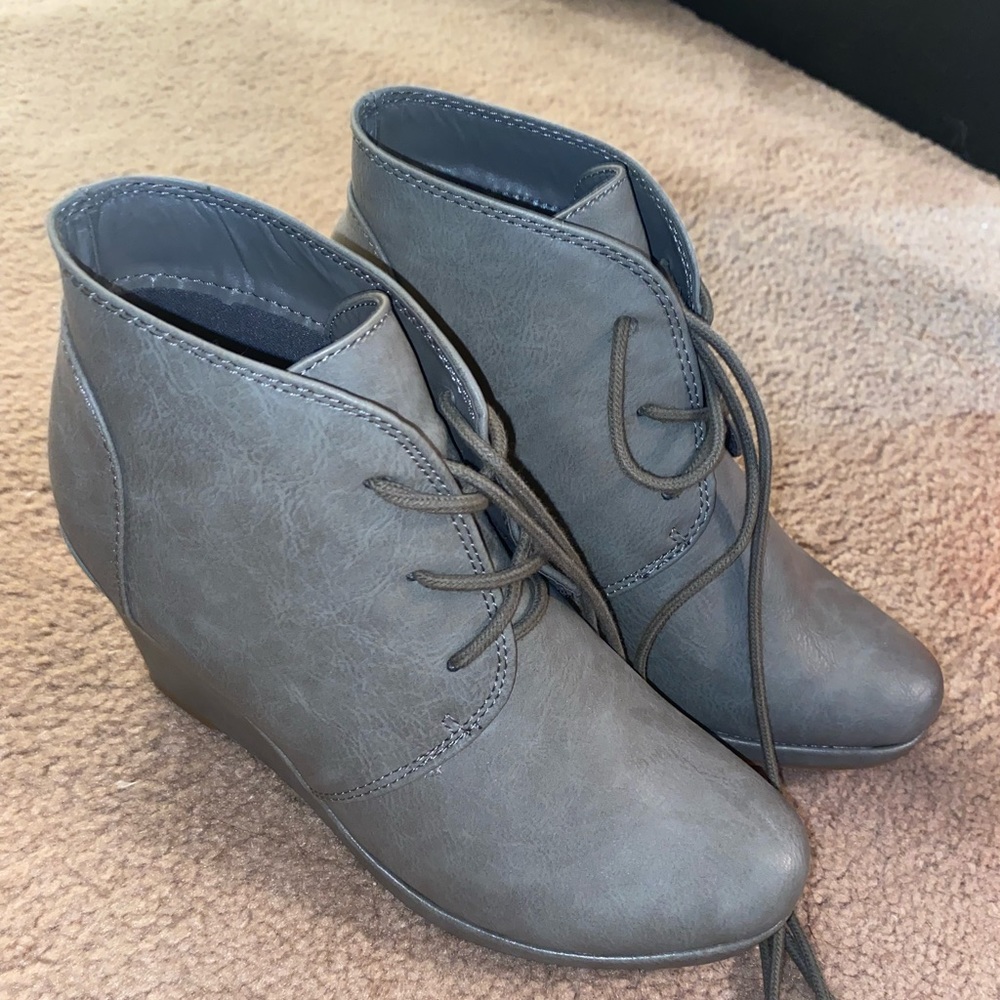 Gray JC Wedged Bootie